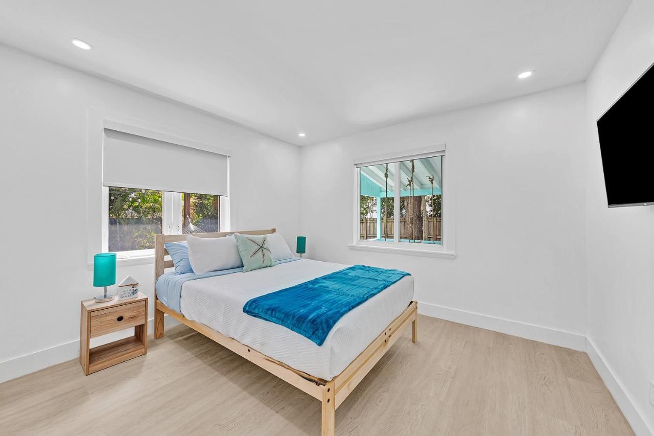 Welcome To Paradise! Secluded 4 Bed, 3 Bath, Pool Fort Lauderdale Luaran gambar