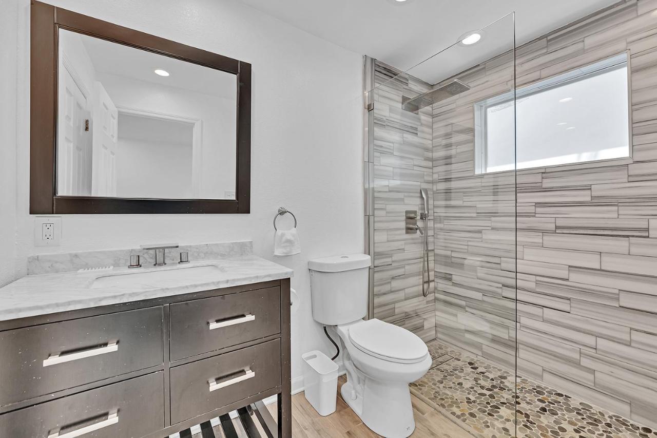 Welcome To Paradise! Secluded 4 Bed, 3 Bath, Pool Fort Lauderdale Luaran gambar